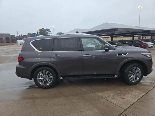 Anthracite Gray 2024 INFINITI QX80 Luxe