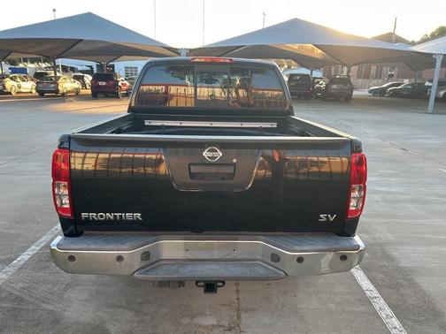 2021 Nissan Frontier SV