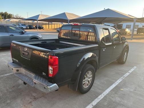 2021 Nissan Frontier SV