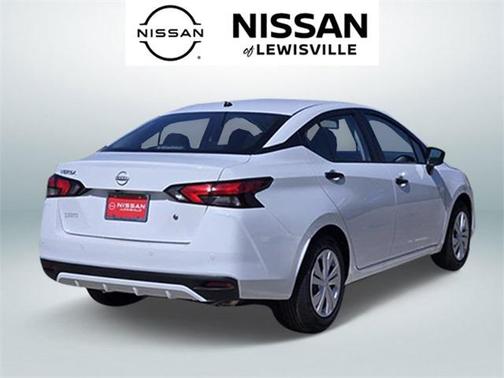 2025 Nissan Versa 1.6 S