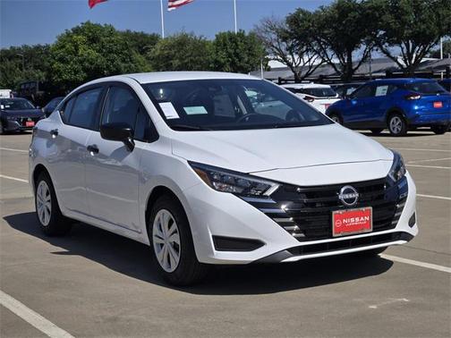 2025 Nissan Versa 1.6 S