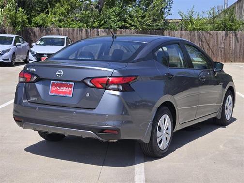 2025 Nissan Versa 1.6 S