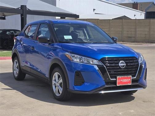 2025 Nissan Kicks S