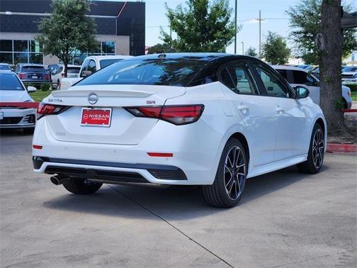 2025 Nissan Sentra SR