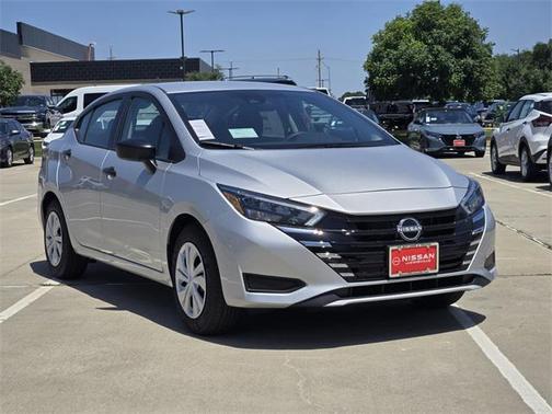 2025 Nissan Versa 1.6 S