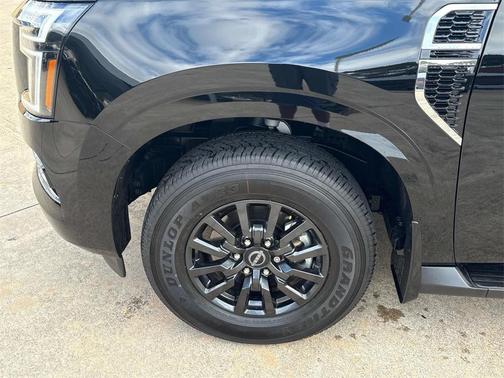 2025 Nissan Armada SV 2WD