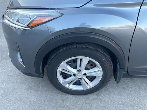 2023 Nissan Kicks S