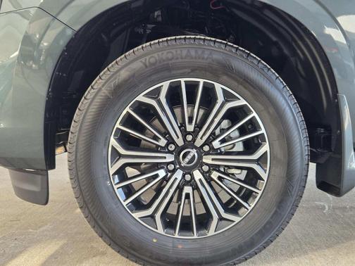 2026 Nissan Armada Platinum