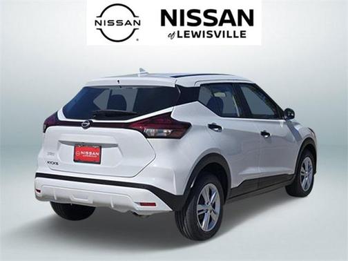 2025 Nissan Kicks S