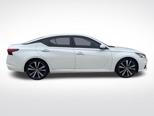 2019 Nissan Altima 2.5 Platinum
