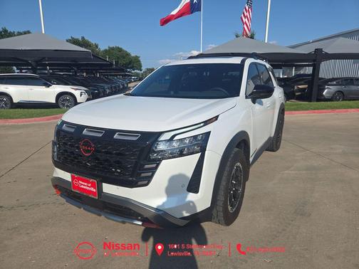 Everest White Pearl Tricoat 2026 Nissan Pathfinder Rock Creek