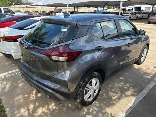 2023 Nissan Kicks S