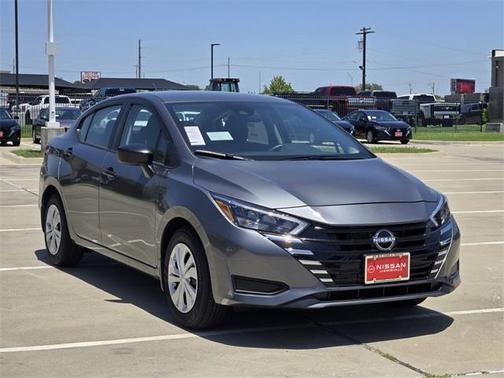 2025 Nissan Versa 1.6 S
