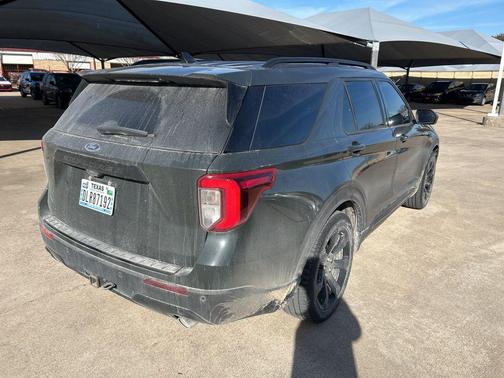 2023 Ford Explorer ST-Line