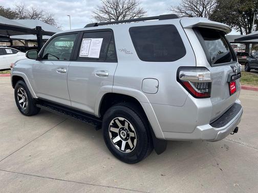 2024 Toyota 4Runner TRD Off Road
