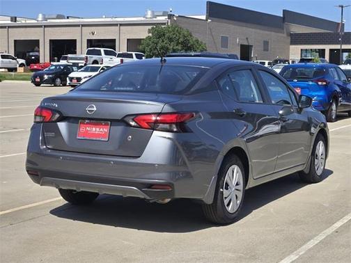 2025 Nissan Versa 1.6 S
