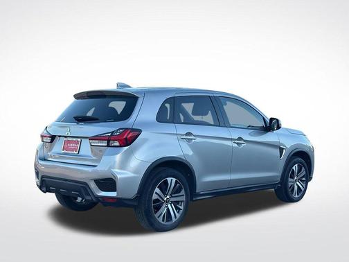 2024 Mitsubishi Outlander Sport SE