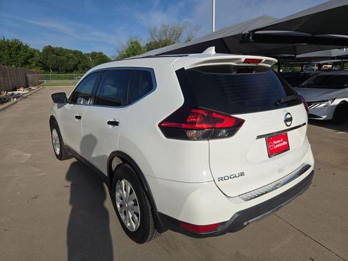 2018 Nissan Rogue S
