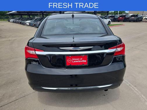 Black Clearcoat 2013 Chrysler 200 Touring