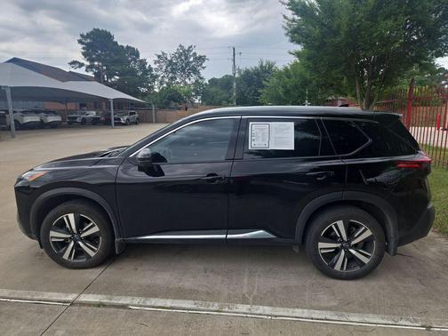 Super Black 2023 Nissan Rogue SL