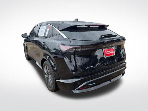 Black Diamond Pearl 2024 Nissan ARIYA ENGAGE