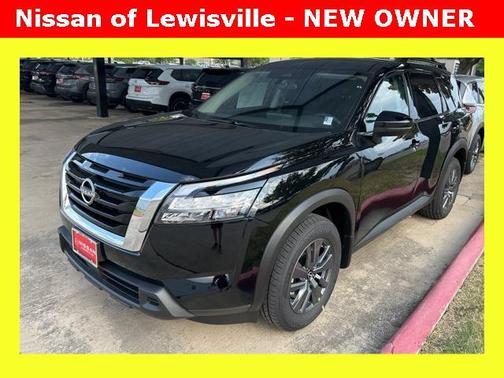 2025 Nissan Pathfinder SV FWD