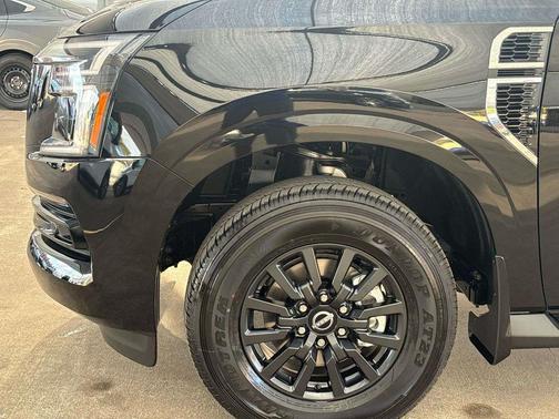 2026 Nissan Armada SV