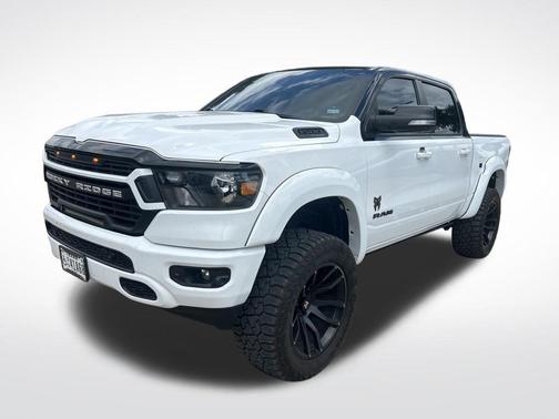 Bright White Clearcoat 2022 RAM 1500 Big Horn/Lone Star