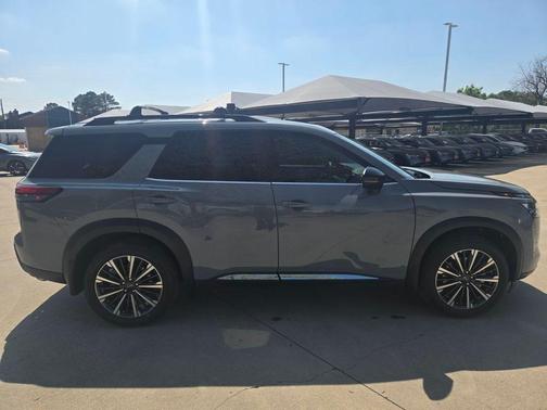Boulder Gray Pearl 2026 Nissan Pathfinder Platinum