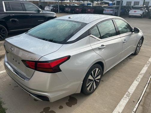 2020 Nissan Altima 2.5 SV