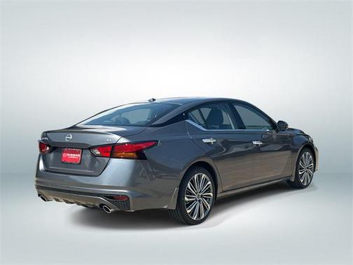 2025 Nissan Altima 2.5 SL