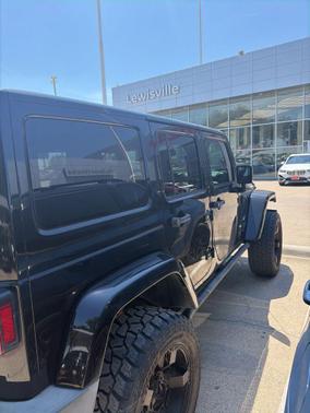 Black Clearcoat 2016 Jeep Wrangler Unlimited Sahara