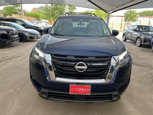 2025 Nissan Pathfinder SV FWD