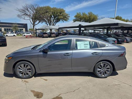Gun Metallic 2026 Nissan Sentra SL