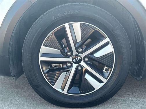 2020 Kia Niro Plug-In Hybrid EX