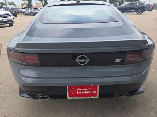 Boulder Gray/Super Black 2026 Nissan Z Performance