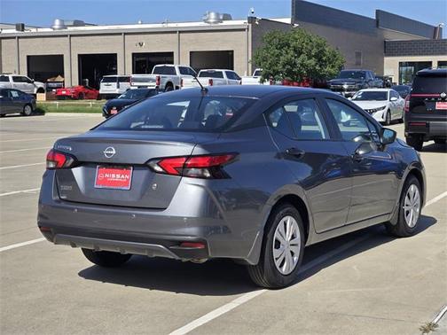 2025 Nissan Versa 1.6 S