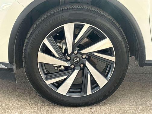 2024 Nissan Murano SL FWD