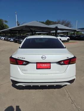2025 Nissan Altima 2.5 SL