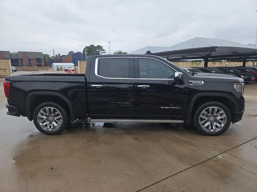 Onyx Black 2023 GMC Sierra 1500 Denali