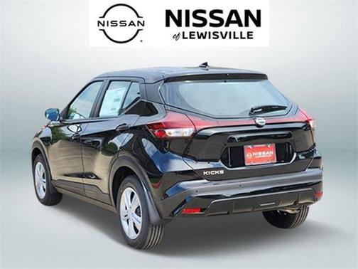 2025 Nissan Kicks S