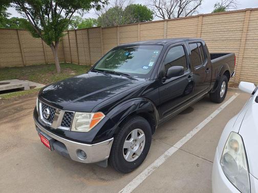 Super Black 2007 Nissan Frontier SE Crew Cab