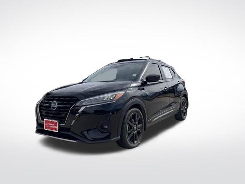 2021 Nissan Kicks SR