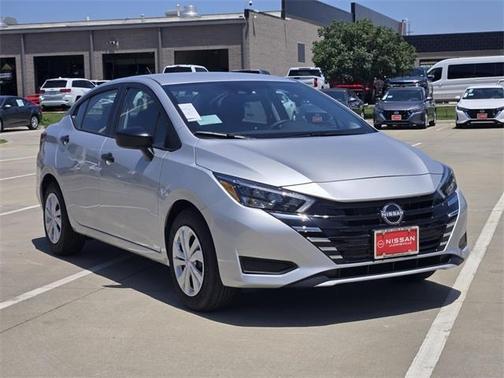 2025 Nissan Versa 1.6 S