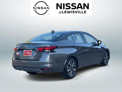 2024 Nissan Versa 1.6 SV