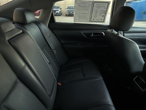 2016 Nissan Altima 3.5 SL