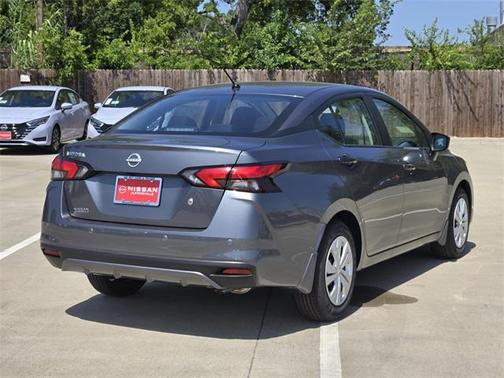 2025 Nissan Versa 1.6 S