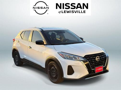 2022 Nissan Kicks S