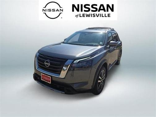 2025 Nissan Pathfinder Platinum FWD