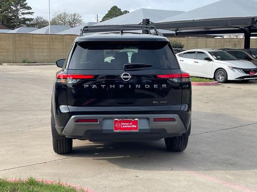 Super Black 2026 Nissan Pathfinder SL